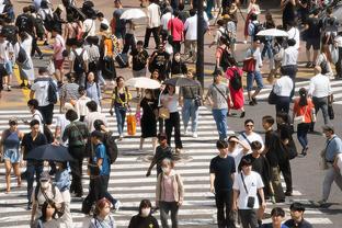 回暖！兰德尔近7场比赛场均28.1分9.1板3.5助 三分命中率41.3%